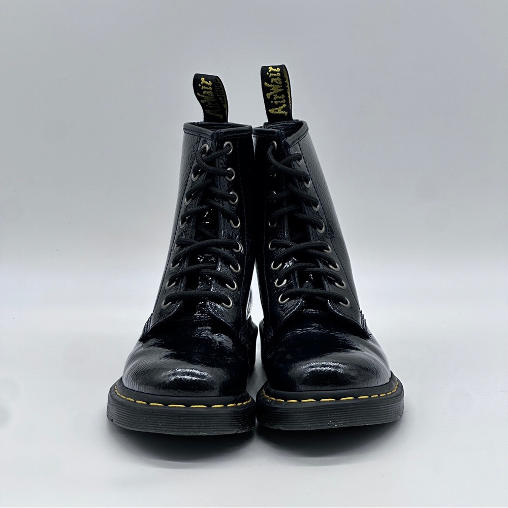 Dr. Martens 1460 Boots. Size 6. - Picture 2 of 9